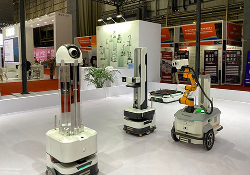Focus on the Smart Expo! Youibot 5G Mobile Robot Debuts